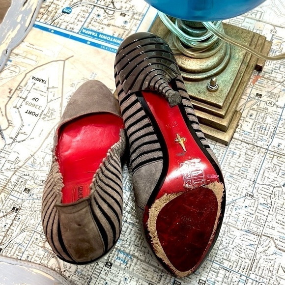 🔥Cesare Paciotti, Exquisite Suede Heels in Soft Charcoal,Woman’s Size 37.5, EUC - Picture 7 of 10